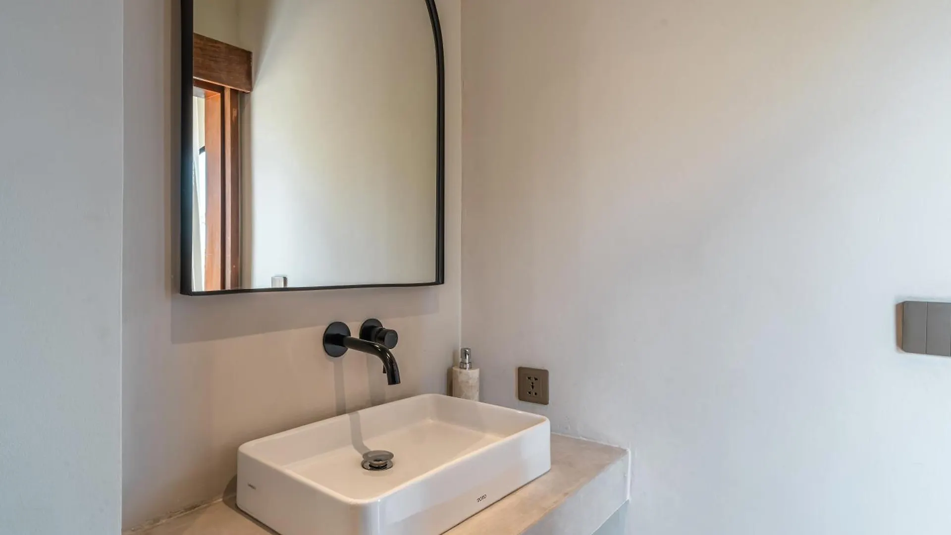 Salt Villa, Brand New Exquisite 2Br Villa Bingin Uluwatu