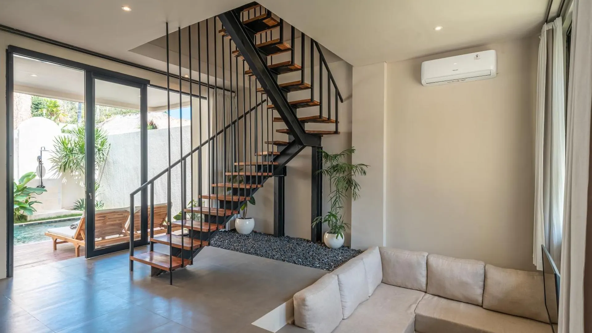 Salt Villa, Brand New Exquisite 2Br Villa Bingin Uluwatu